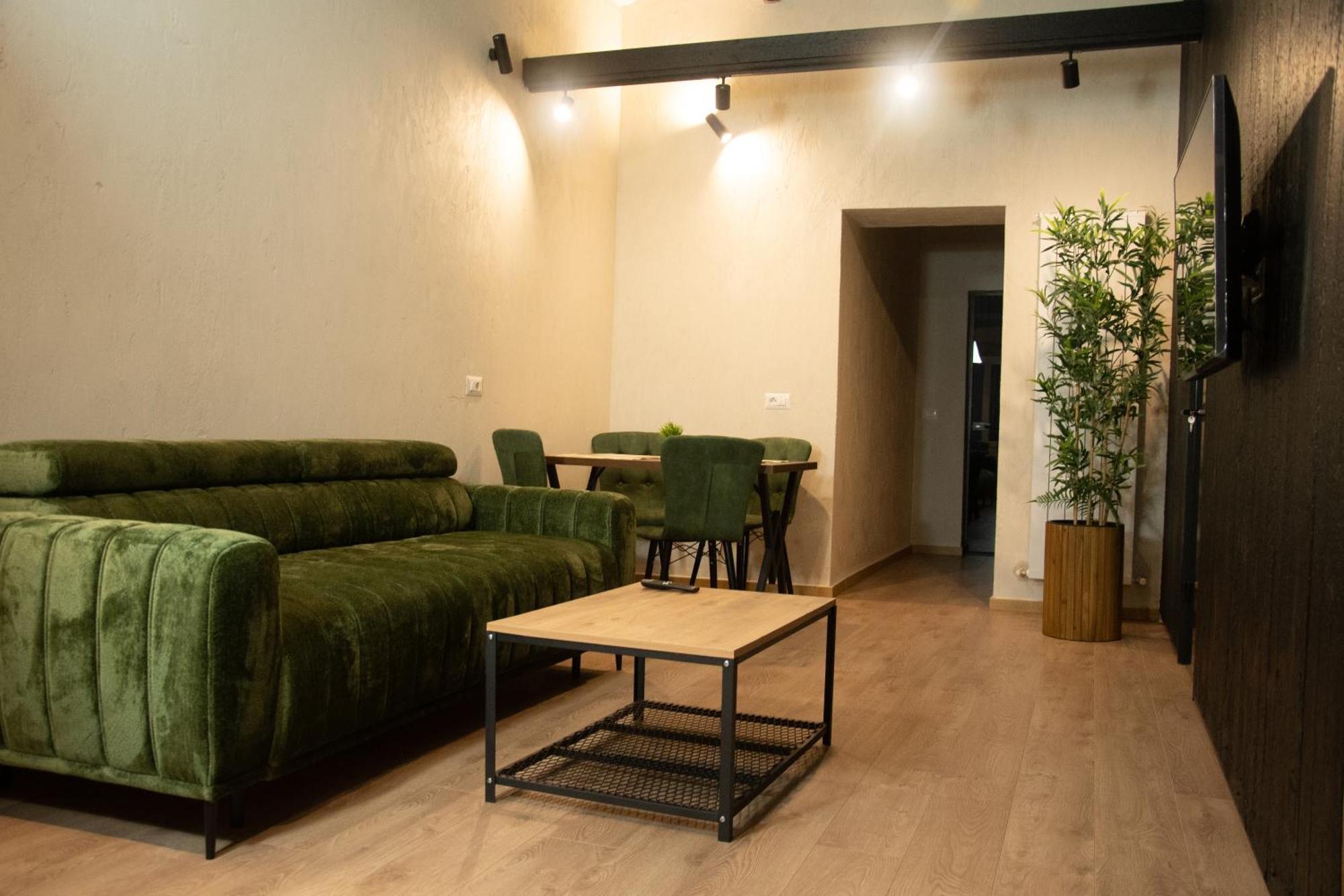 Oldern House Aparthotel Μπρασόβ Εξωτερικό φωτογραφία